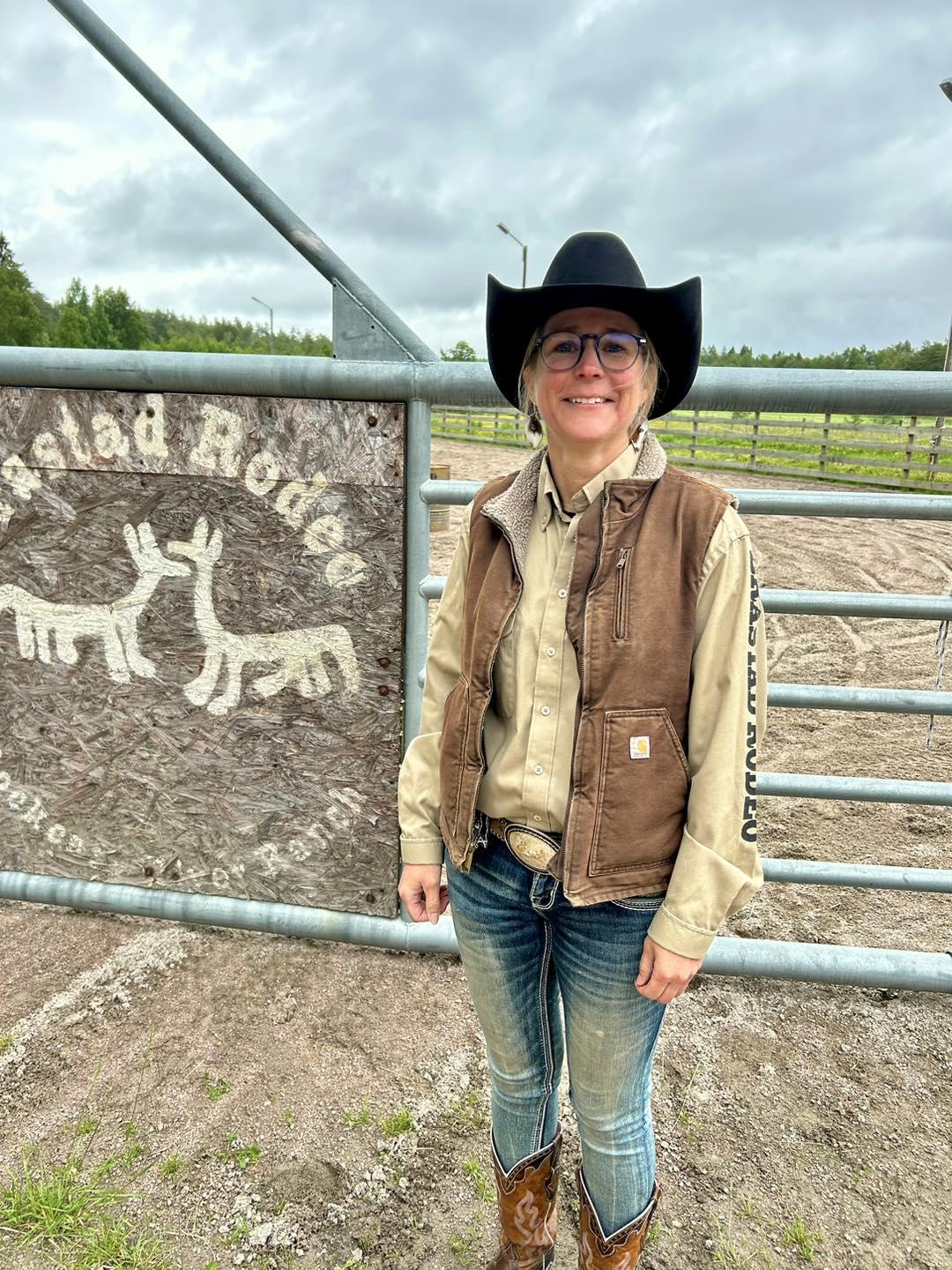 Anna Karlsson på Rockcarv River Ranch Brastad Rodeo
